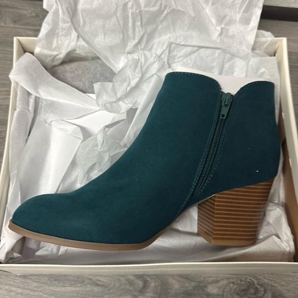 Style & Co Women's Masrinaa Ankle Booties - Picture 2 of 5